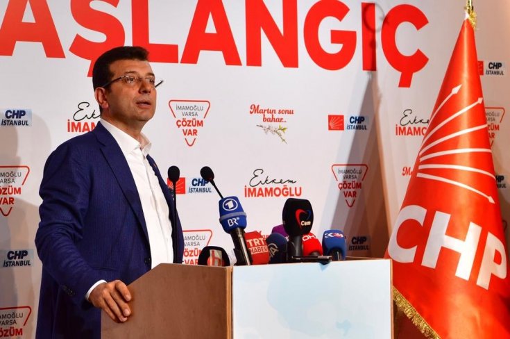 İstanbul Büyükşehir Belediye Başkanı Ekrem İmamoğlu mazbatasını aldı