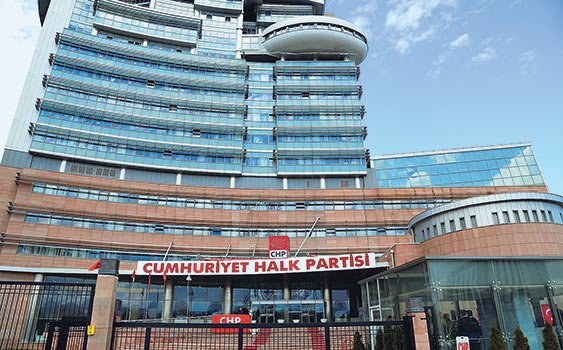 CHP Nazilli ilçe yönetimi görevden alındı
