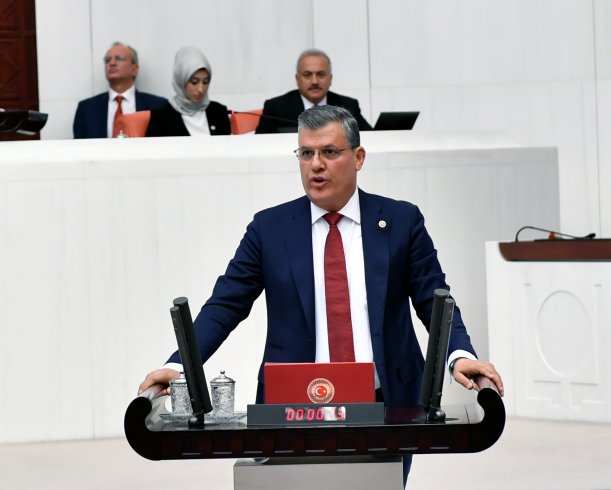 CHP'li Barut: Erdoğan bütçesi, her doğanı borçlandırıyor CHP'li Barut: Erdoğan bütçesi, her doğanı borçlandırıyor