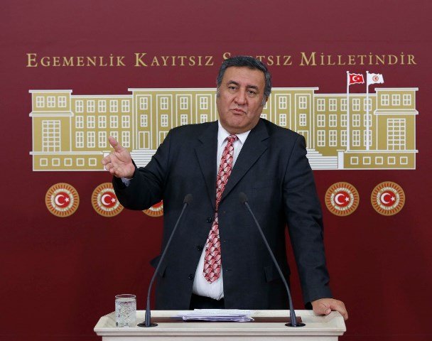 CHP'li Gürer: 'Yabancı şirket ve esnaf sayısındaki artış tedirginlik yaratıyor'