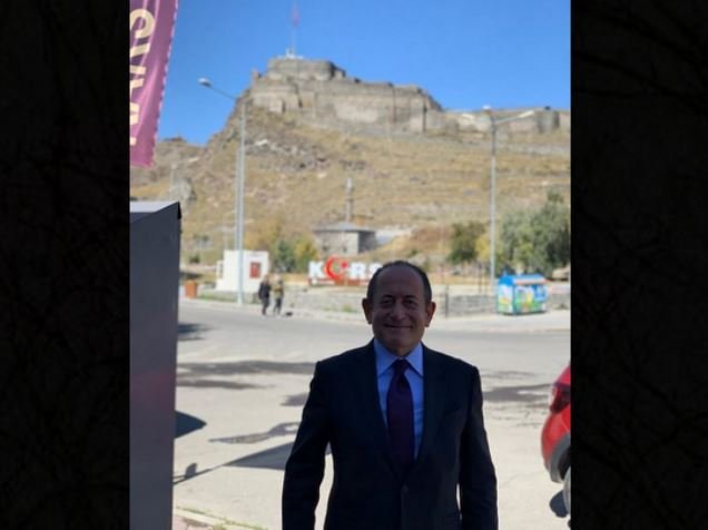 CHP'li Hamzaçebi'den Kars'a ziyaret