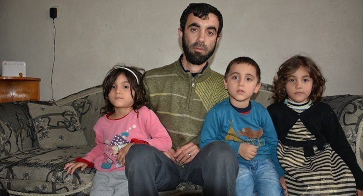 Çocuklarının adı Recep Tayyip Erdoğan, Emine ve Sümeyye koydu, iltica başvurusu reddedildi. İsimleri değiştirmek istedi, kabul edilmedi Çocuklarının adı Recep Tayyip Erdoğan, Emine ve Sümeyye koydu, iltica başvurusu reddedildi. İsimleri değiştirmek istedi, kabul edilmedi
