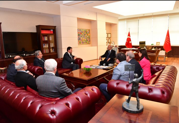 Demokrat Parti'den Kılıçdaroğlu'na geçmiş olsun ziyareti