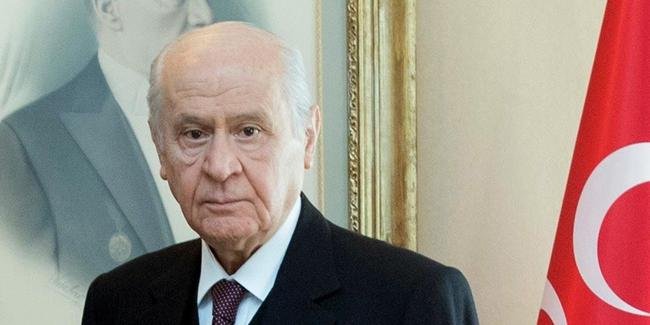 Devlet Bahçeli İsmail Küçükkaya'nın moderatörlüğüne isyan etti; bilinsin ki, 16 Haziran 2019 tarihinde 21.00’den itibaren televizyon izlemeyeceğim