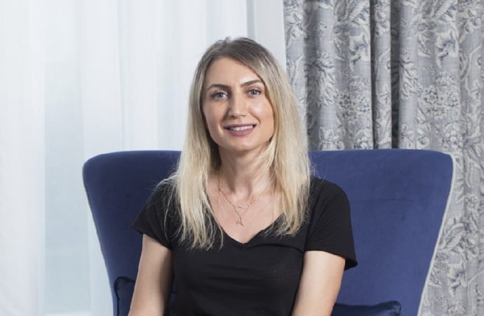 Dilek İmamoğlu: Ekrem'in dünyaya barışı İstanbul'dan başlatacağını düşünüyorum ve inanıyorum