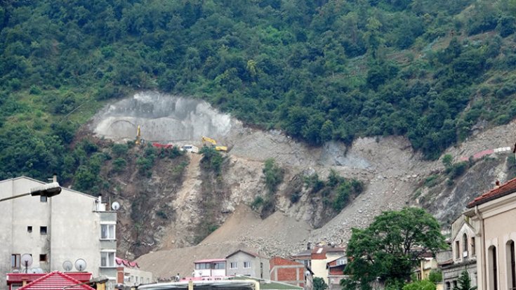 Doğal sit alanı Boztepe yol inşaatıyla tahrip ediliyor