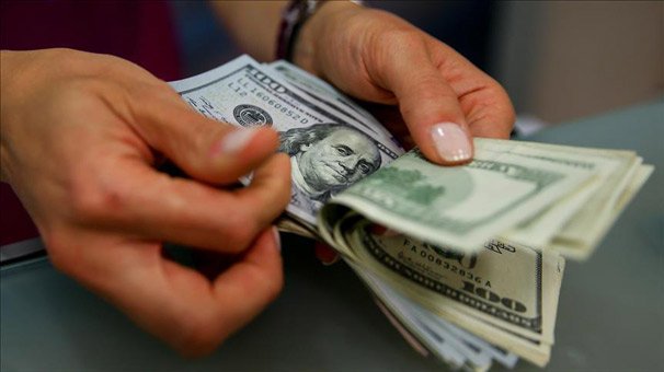 Dolar 5.30'un altında işlem görüyor