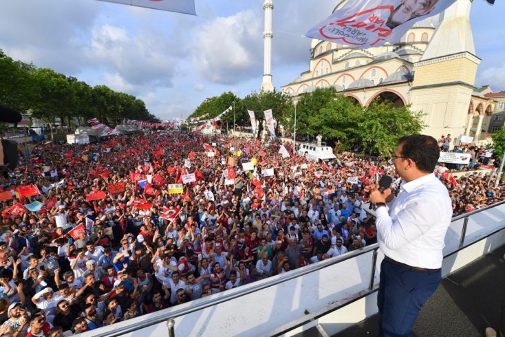 Ekrem İmamoğlu AKP'nin kalesi Sultangazi'den seslendi; 'İstanbul'u israfçılar dan kurtaracağız'