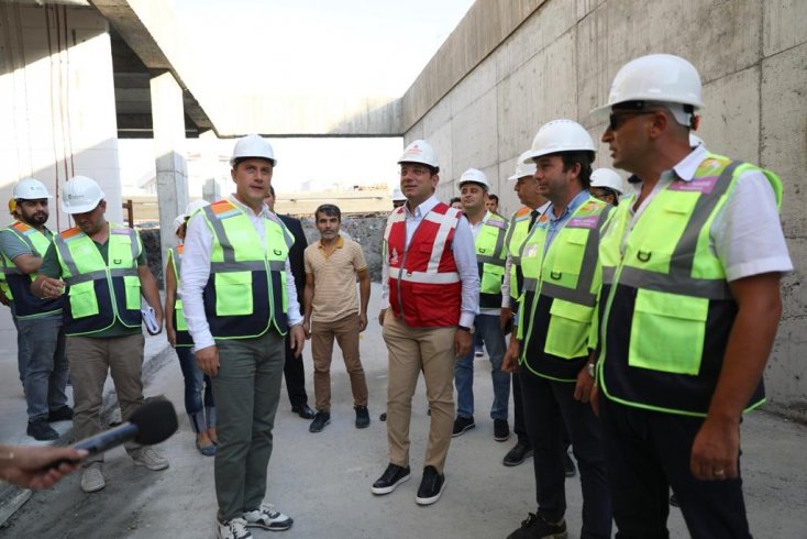 Ekrem İmamoğlu Beylikdüzü Cemevi inşaatında inceleme yaptı