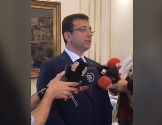 Ekrem İmamoğlu: Demokrasiye, seçene, seçilene saygı göstermeyen insanların yerinde olsam, istifa dilekçemi kendim veririm