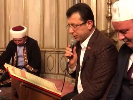 Ekrem İmamoğlu Yeni Zelanda'da hayatını kaybeden Müslümanlar için Yasin okudu