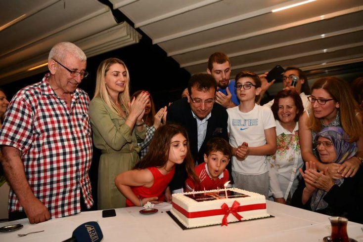 Ekrem İmamoğlu’ndan Yıldırım’a TV yanıtı: Şartlı evetini kabul ediyorum Ekrem İmamoğlu’ndan Yıldırım’a TV yanıtı: Şartlı evetini kabul ediyorum