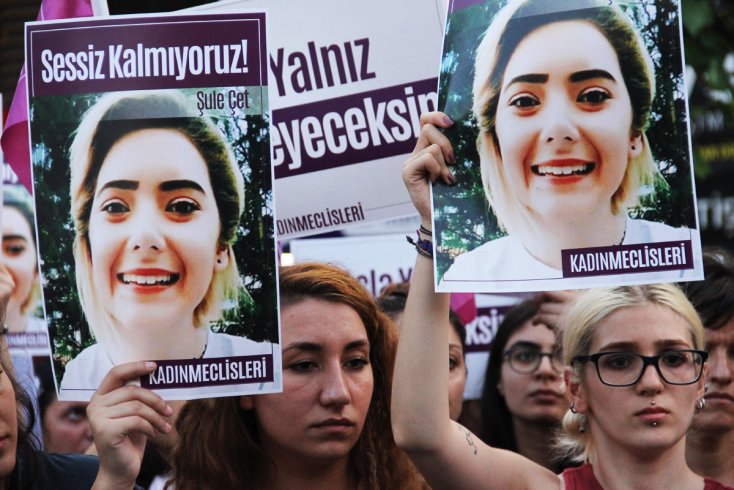 Ekşi Sözlük'teki 'Şule Çet' başlığına mahkeme kararıyla erişim engeli!