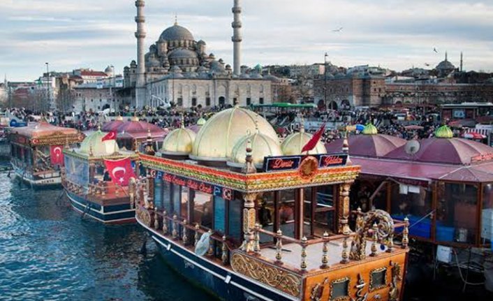 Eminönü'nde balık-ekmeği BELTUR satabilir Eminönü'nde balık-ekmeği BELTUR satabilir