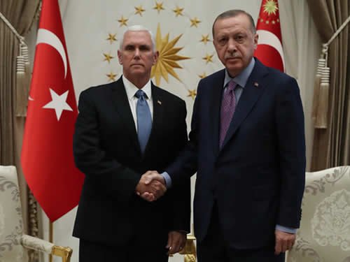 Erdoğan, ABD Başkan Yardımcısı Pence ile bir araya geldi