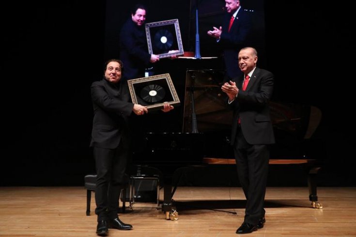 Erdoğan Fazıl Say’ın konserine katıldı, Say'a 'Külliye’deki operada yapalım' dedi