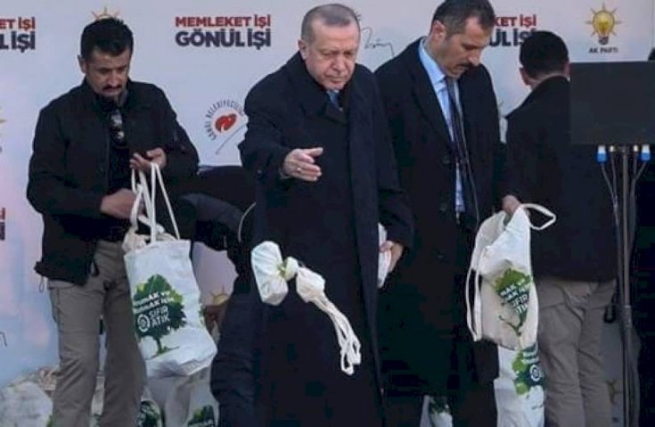 Erdoğan'ın mitinginde bedava çay kavgası