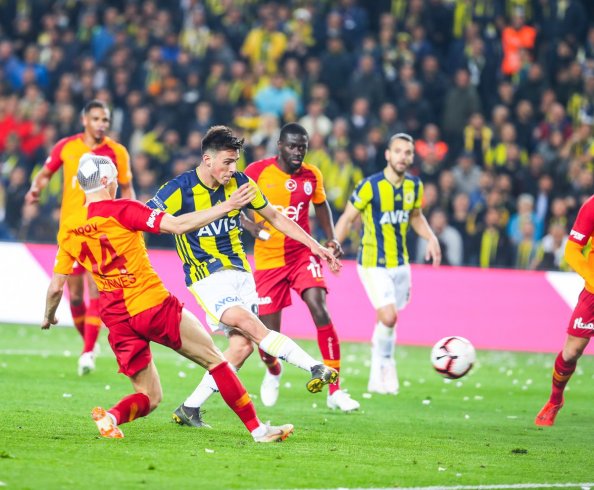 Fenerbahçe, Galatasaray derbisi 1-1 berabere bitti