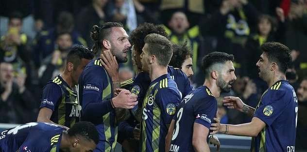 Fenerbahçe, Gençlerbirliği'ni 5-2 mağlup etti