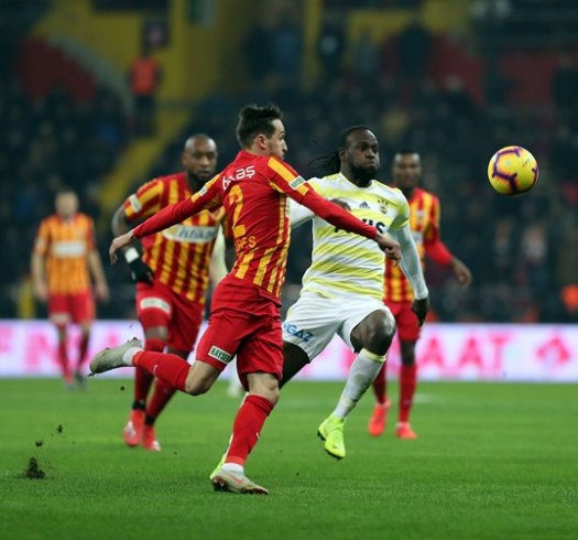 Fenerbahçe, Kayserispor'e 1-0 mağlup oldu