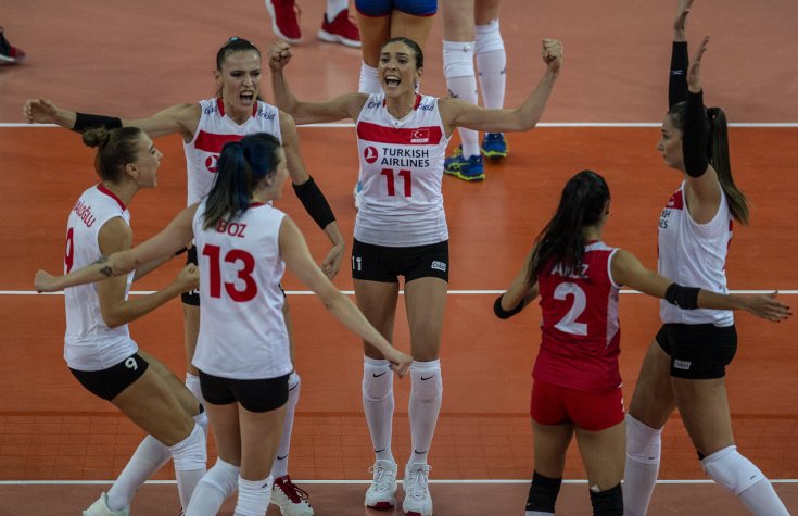 Filenin Sultanları Sırbistan'a 3-2 sonuçla yenildi ve Avrupa 2.'si oldu