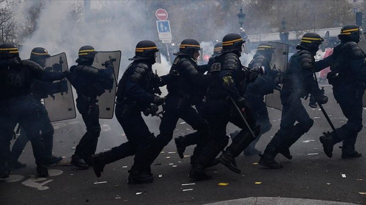 Fransa'da polis şiddetine soruşturma