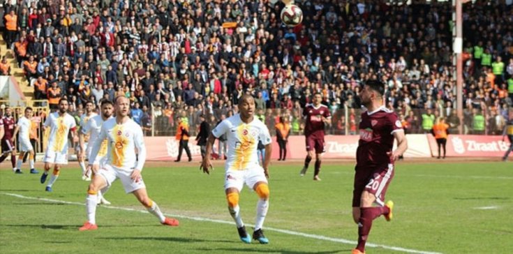 Galatasaray, Hatayspor'a 4-2 yenildi