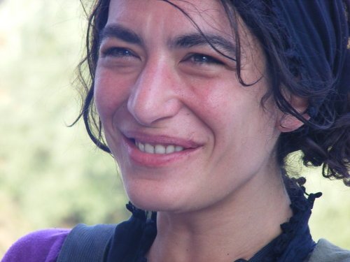 Gazeteci Zeynep Kuray serbest bırakıldı Gazeteci Zeynep Kuray serbest bırakıldı