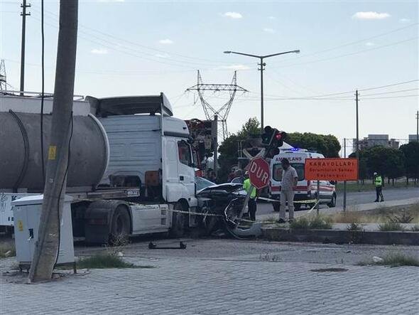 Hatay Emniyet Müdürü Kamil Karabörk trafik kazası geçirdi