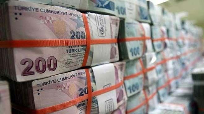 Hazine 1.4 milyar lira borçlandı