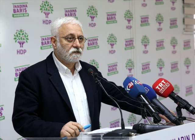 HDP'li Saruhan Oluç: Susarsanız öyle bir yasa çıkaracaklar ki bütün belediyeler Saray’a bağlanacak