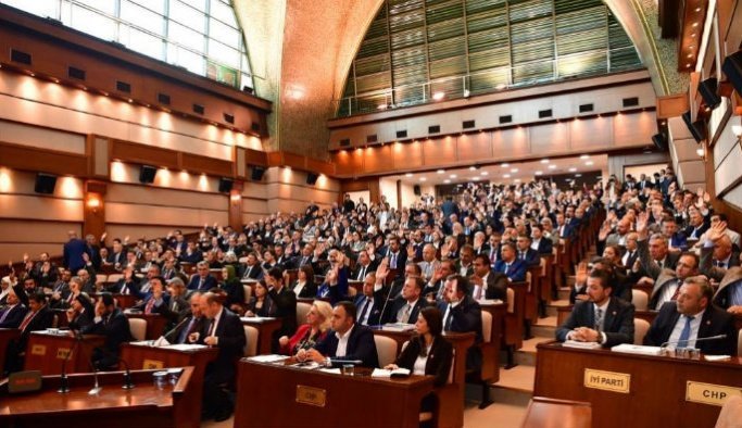 İBB Meclisi oy birliğiyle kabul etti, darbeci askerlerin isimleri Ataşehir'de cadde ve sokaklardan silindi