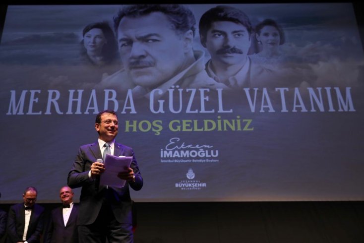 İmamoğlu: Nazım'la geç tanıştım dedi ve galada Nazım'dan şiir okudu