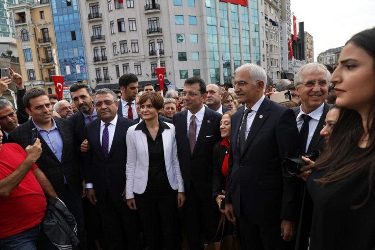 İmamoğlu’ndan Odakule’den Taksim Meydanı’na Cumhuriyet yürüyüşü
