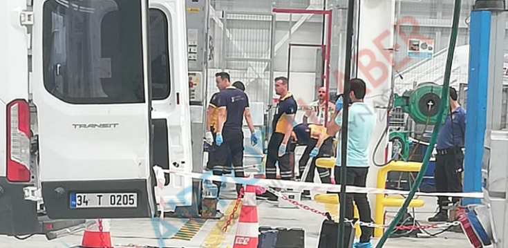 İstanbul Havalimanı'nda araç çalışanların üzerine düştü: 1 kişi yaşamını yitirdi
