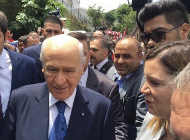 İstanbul'a mitil atmaya dün Mehter Marşı'yla gelen Bahçeli bugün Ankara'ya döndü