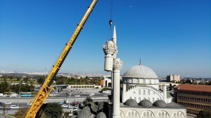 İstanbul'daki 5.8'lik depremde yıkılan minarenin yapımında malzemeden çaldıkları ortaya çıktı