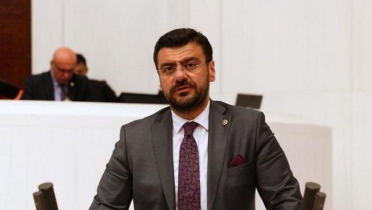 İYİ Parti'den istifa eden Tamer Akkal AKP'ye geçiyor