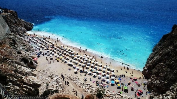 Kaputaş Plajı'nın da yer aldığı Kaş-Kalkan yoluna 'ÇED gerekli değildir' kararı iptal edildi