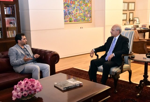 Kılıçdaroğlu, Rabia Naz'ın babası Şaban Vatan ile görüştü