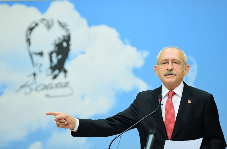 Kılıçdaroğlu: Tank palet fabrikası 25 yıllığına ihalesiz ve bedava Katar ordusuna teslim edildi, bunun adı vatana ihanettir Kılıçdaroğlu: Tank palet fabrikası 25 yıllığına ihalesiz ve bedava Katar ordusuna teslim edildi, bunun adı vatana ihanettir