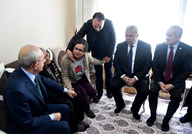 Kılıçdaroğlu'ndan şehit Halil Ulaş Yıldırım'ın ailesine taziye ziyareti