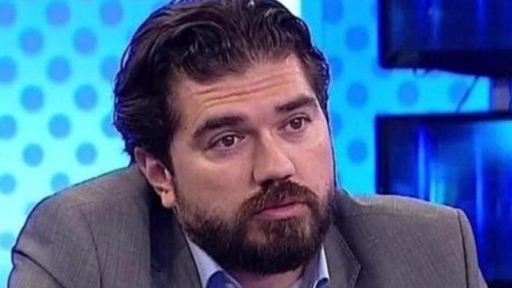 Mahkemeye zorla getirilen Rasim Ozan Kütahyalı: Tüm gelirimi kaybettim, aile durumum zora düştü Mahkemeye zorla getirilen Rasim Ozan Kütahyalı: Tüm gelirimi kaybettim, aile durumum zora düştü