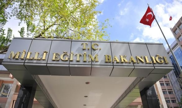 MEB, çocukların güvenliğini unuttu: Revir yok, mescit zorunlu