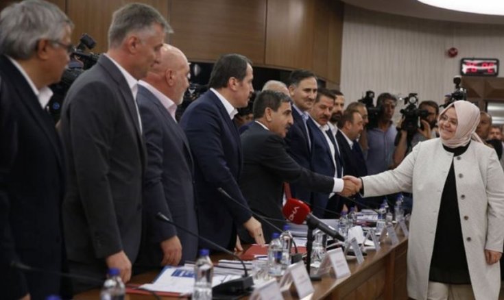 Memur ve emeklinin zam görüşmeleri başladı Memur ve emeklinin zam görüşmeleri başladı