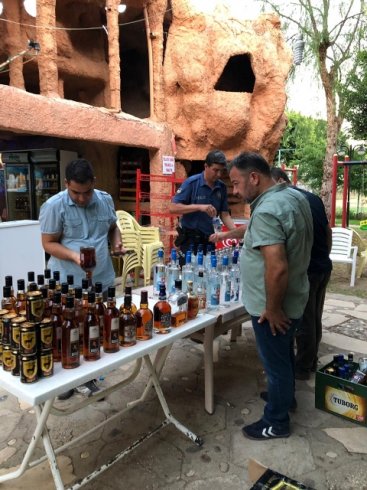 Mezitli Belediyesi zabıta ekipleri kaçak içki denetimlerini artırdı