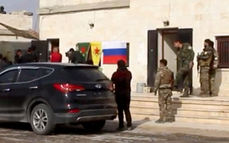'Rus ordusu Menbiç’te YPG ile ortak devriye atıyor'