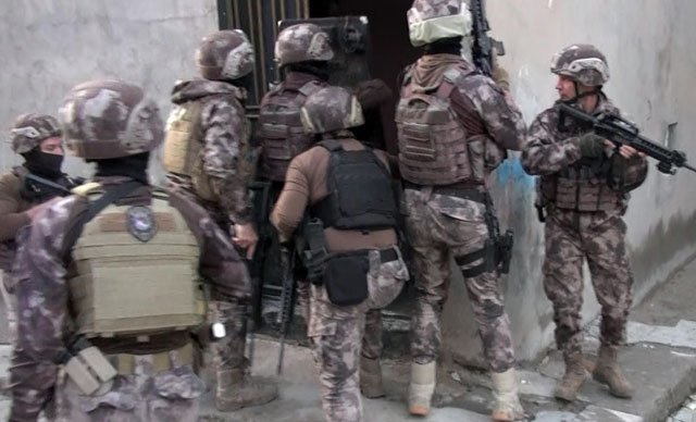 Siirt'te IŞİD'e operasyon: 4 tutuklama