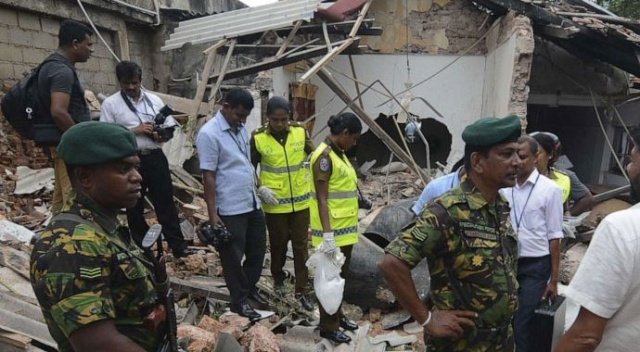 Sri Lanka'daki patlamalarda ölü sayısı 359'a yükseldi