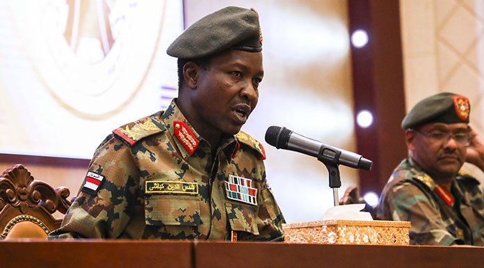Sudan'da askeri yönetim, yasaların şeriat kurallarına dayanmasını istiyor